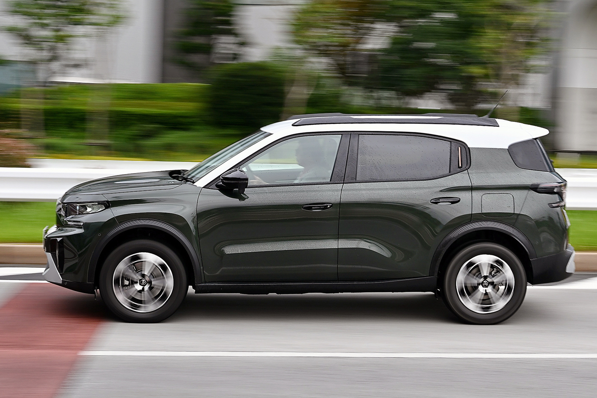 <span class='fc_blue'>���ȥ����� C3�����������ϡ�7�;�֤��ǽ�ʥ���ѥ���SUV</span>                      